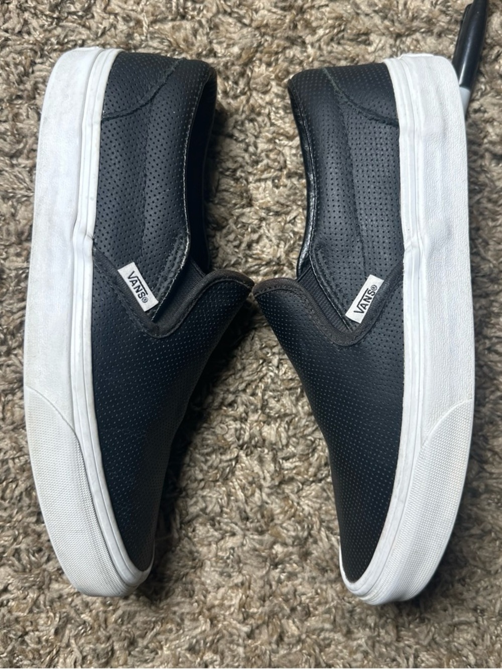 Vans Black Perforated leather Slip-On Sneakers Mens Size 6.5 Women’s  8